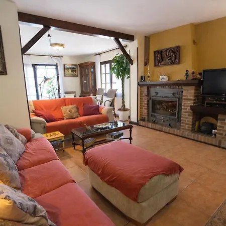 Catalunya Casas Delightful Destination In The Heart Of Costa Brava וידררס